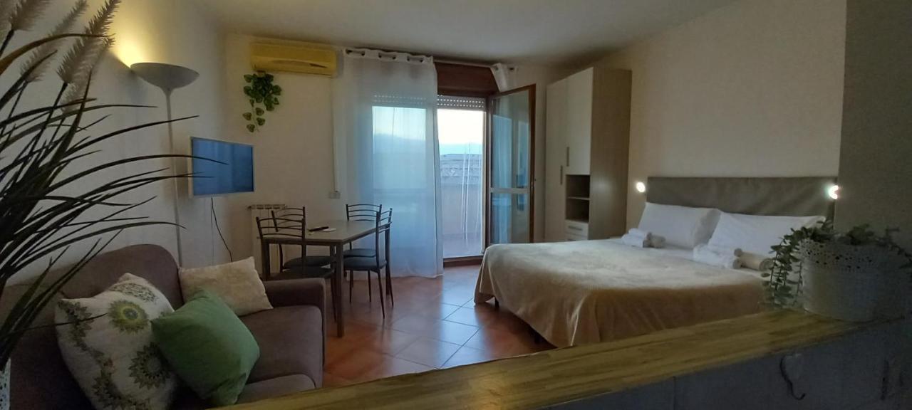 Alloggio Turistico A Via Modugno Vitinia 외부 사진